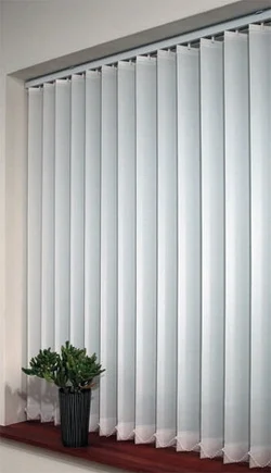 A representation of sophisticated white aluminum blinds that showcase their practicality and minimalist design in a light-filled environment.